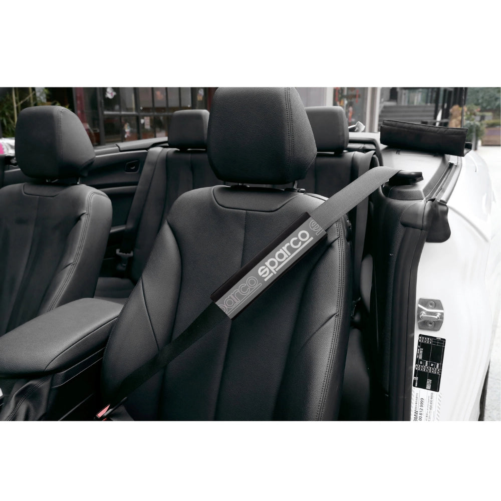 PROTECTOR DE CINTURON SPARCO LETRAS SPC1208