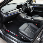Piso Sparco SPF508 en auto 1:1